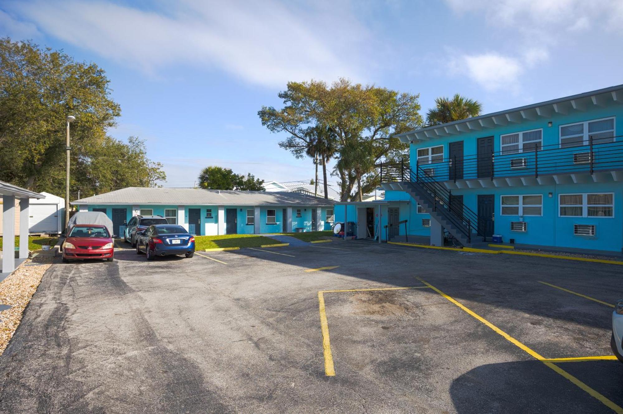 Aladdin Motel By Oyo Merritt Island Екстер'єр фото