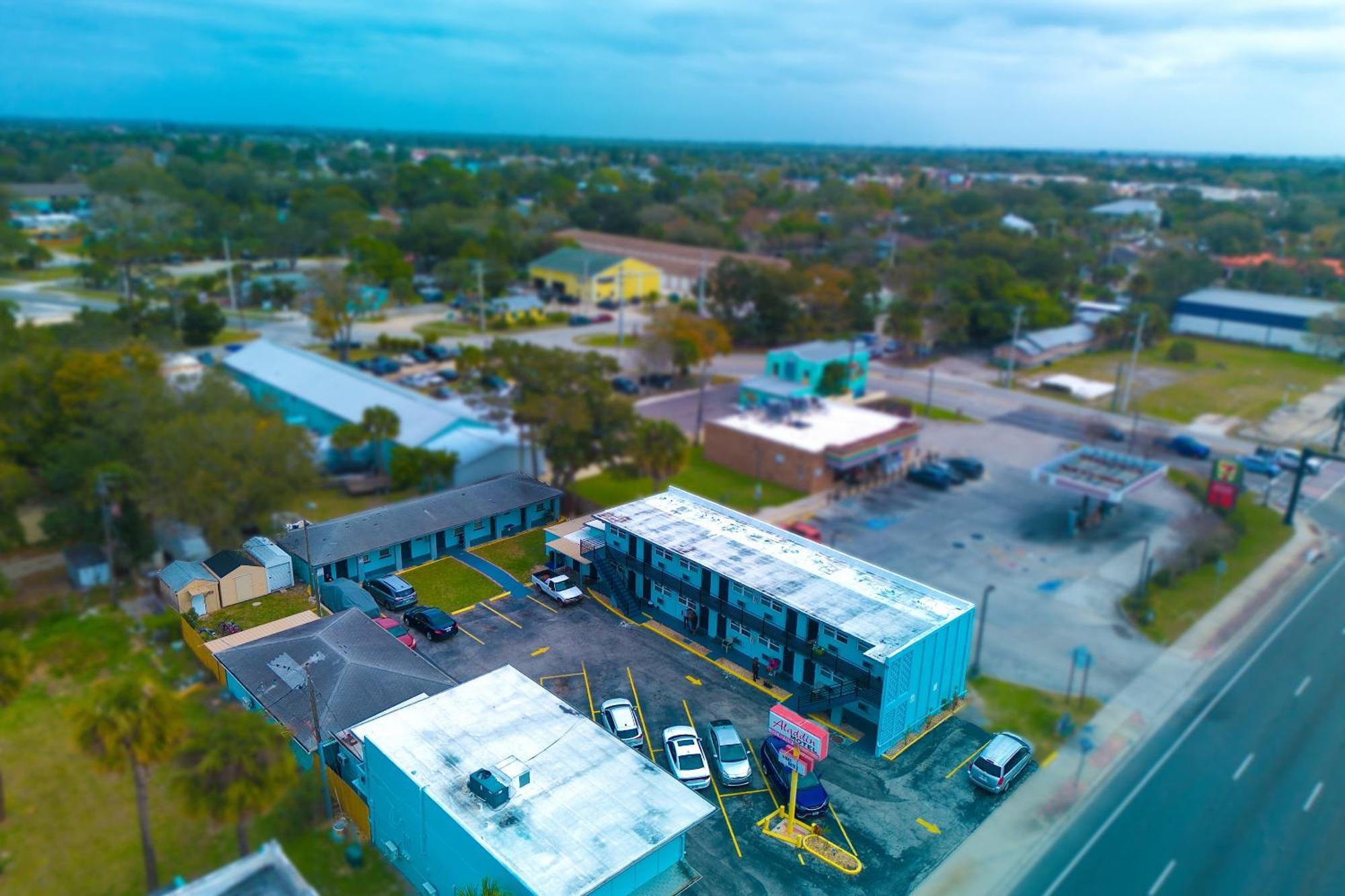 Aladdin Motel By Oyo Merritt Island Екстер'єр фото