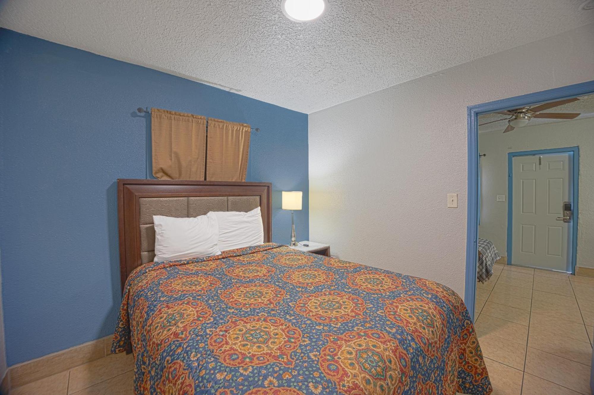 Aladdin Motel By Oyo Merritt Island Екстер'єр фото