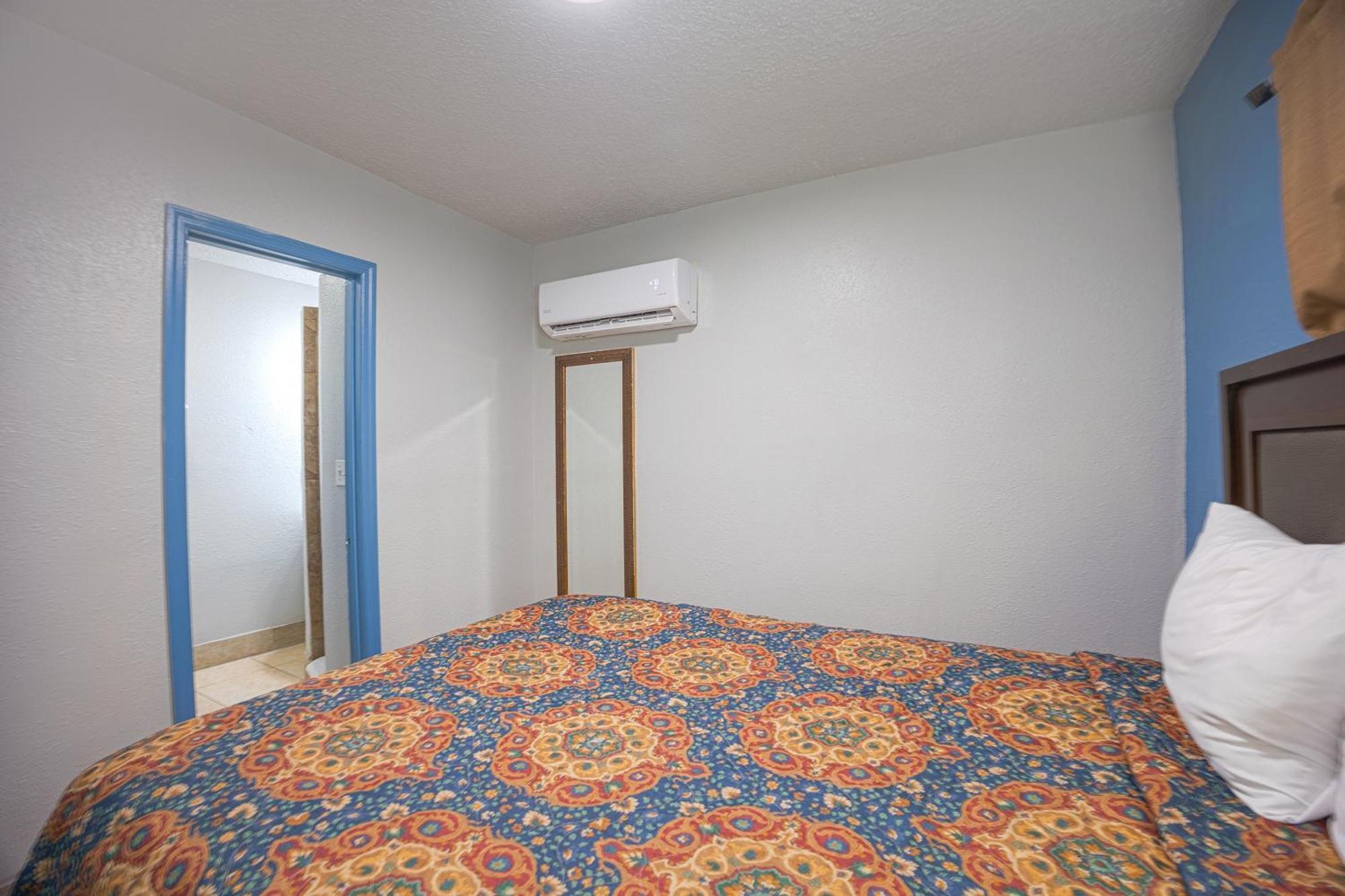 Aladdin Motel By Oyo Merritt Island Екстер'єр фото